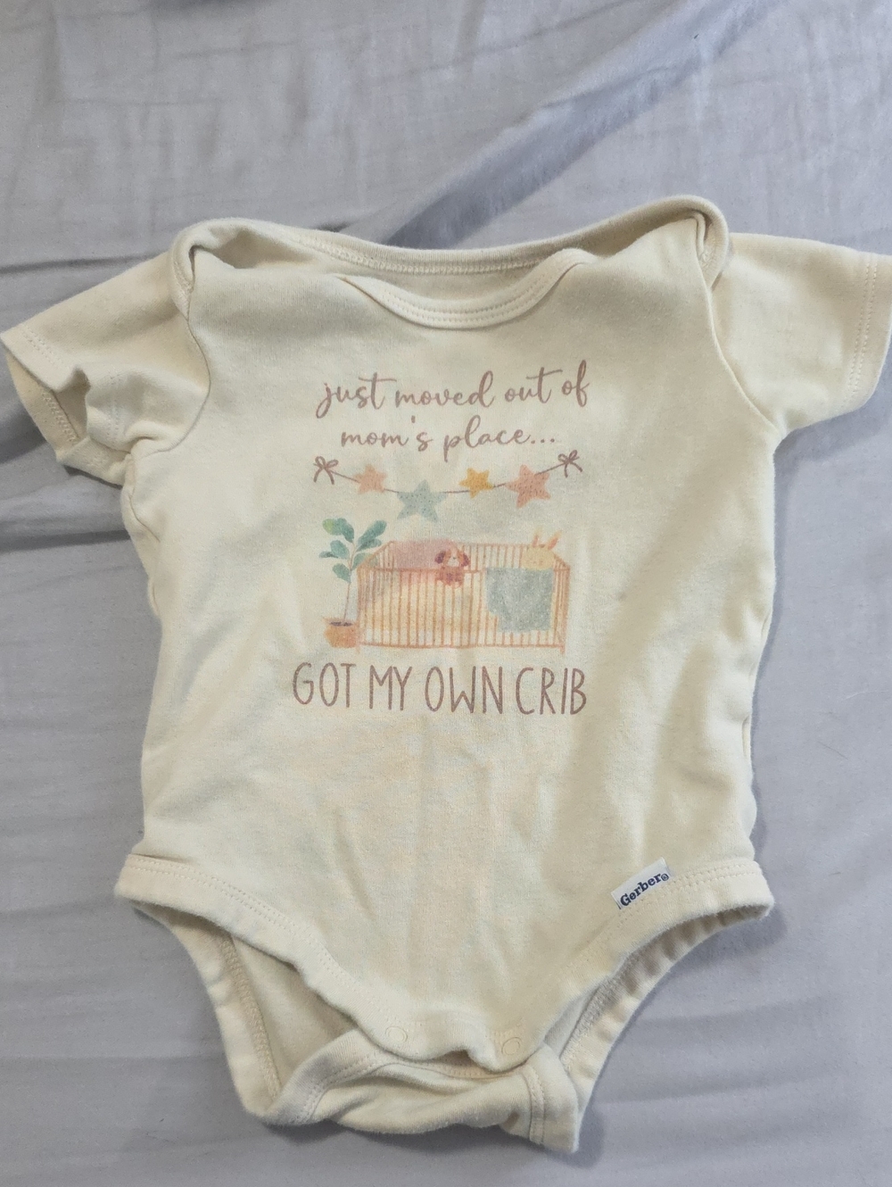 Gerber Cream One-Piece Bodysuit with Pastel Nursery Graphic